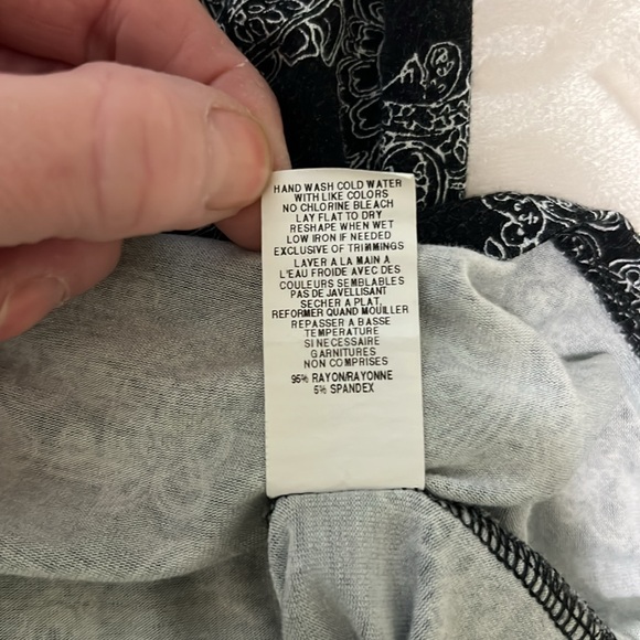 Paisley Racer Back Tank Top - Picture 10 of 10